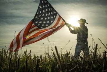 Assim Como Brasileiros, Pequeno Produtor dos EUA Está com Problemas de CréditoCom a incerteza do mercado e a redução no número de fazendas, a chave para a sobrevivência é planejar